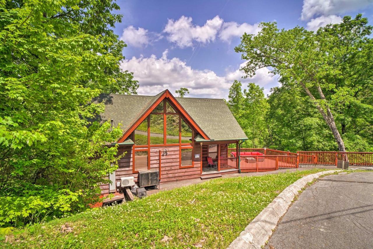 Pigeon Forge Cabin Sauna, Saltwater Pool And Views! Севьервилл Экстерьер фото