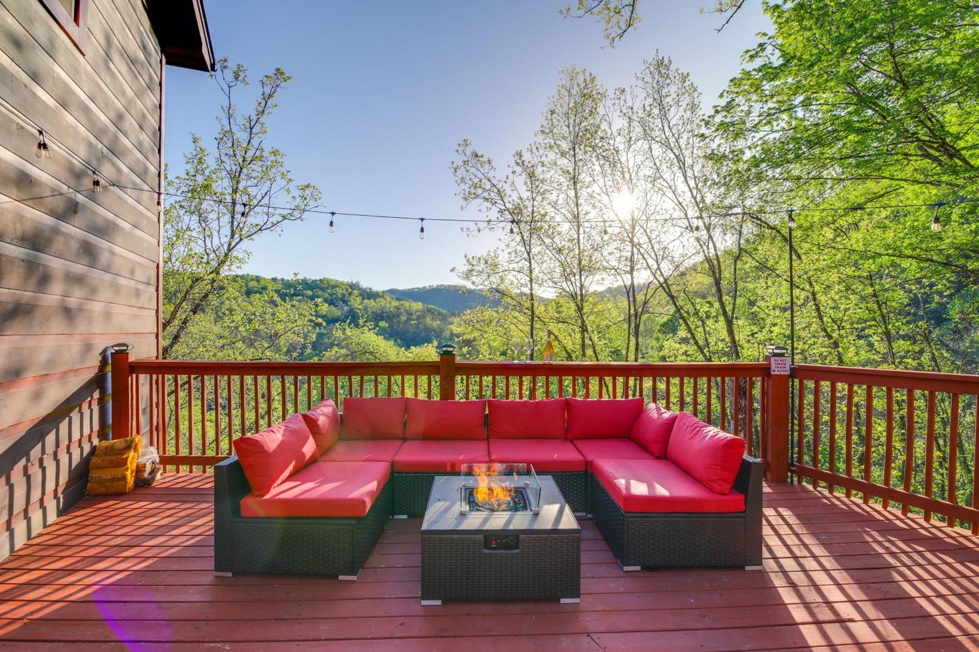 Pigeon Forge Cabin Sauna, Saltwater Pool And Views! Севьервилл Экстерьер фото